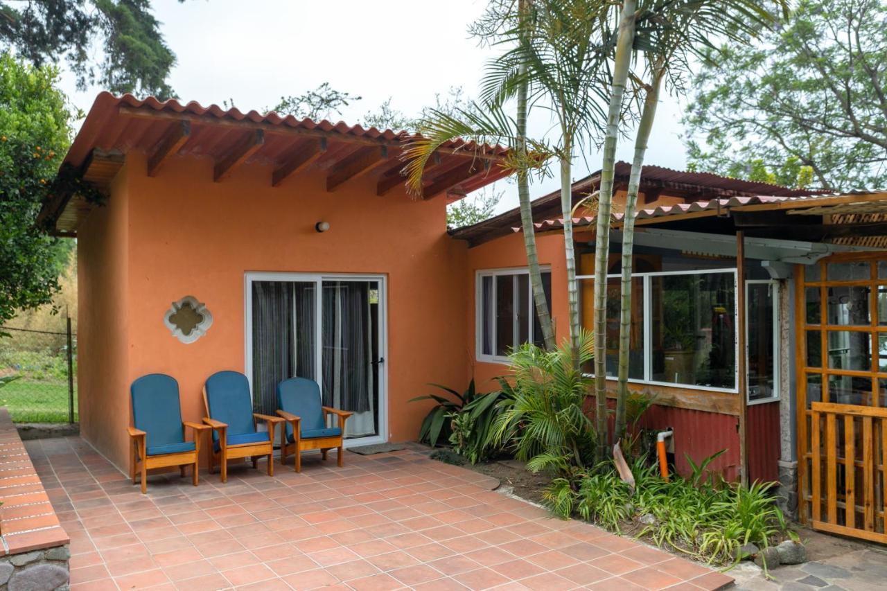 Lake Front Retreat At Los Elementos Santa Cruz La Laguna Εξωτερικό φωτογραφία
